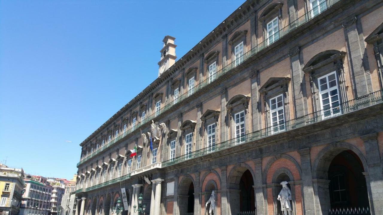Alis Vanvitelli Suite Naples Extérieur photo